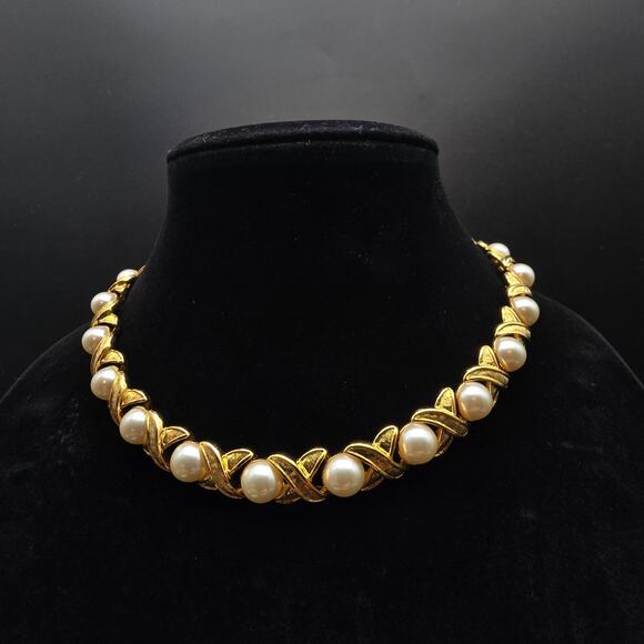 Napier Gold Tone Faux Pearl Necklace X O Link Vintage Costume Jewelry - Picture 8 of 8